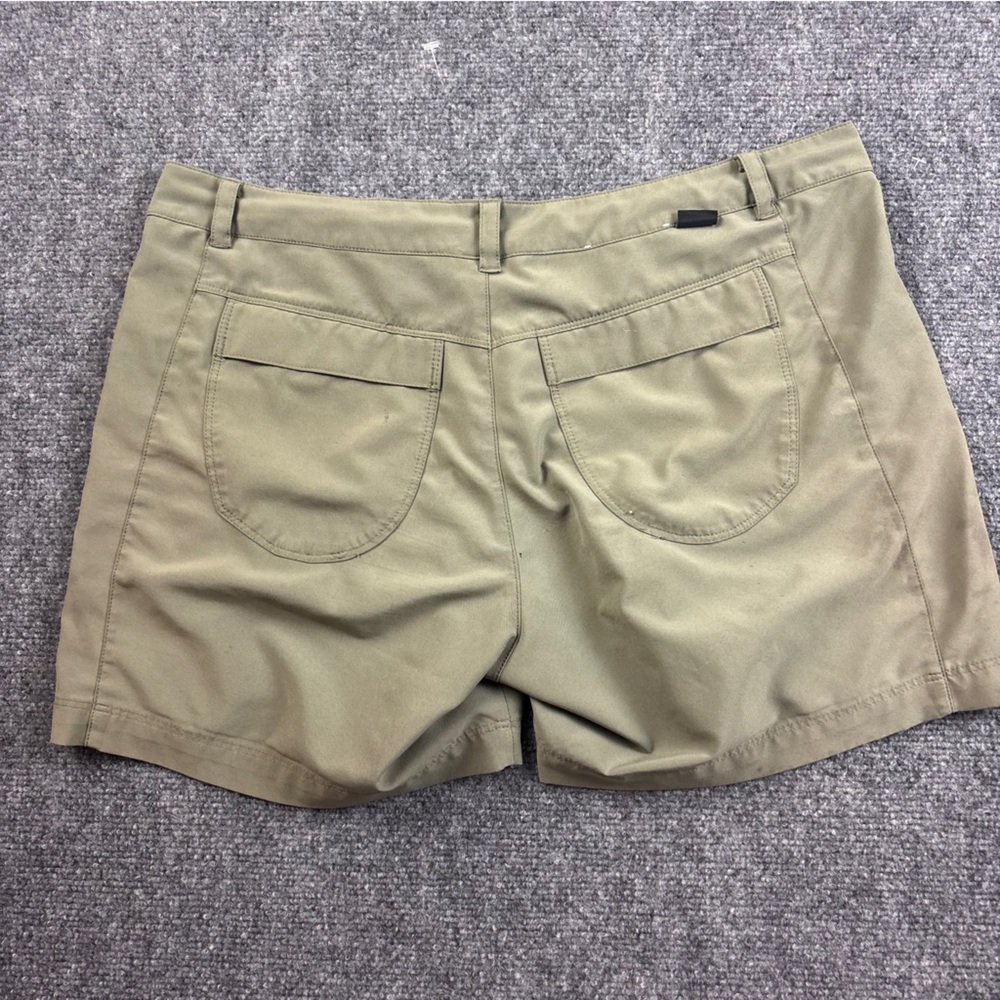 PATAGONIA Women’s Green Outdoor Shorts size: 12